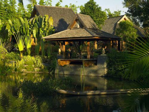 Hotel Howie's Homestay