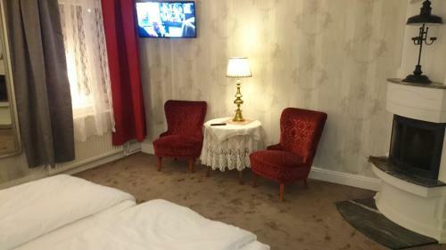 Hostal Hotell Floras Tr�dg�rd