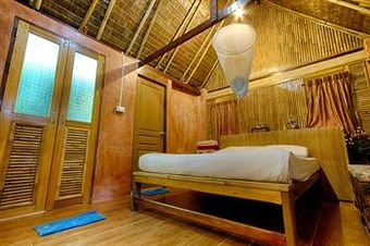 Hotel Charm Churee Village