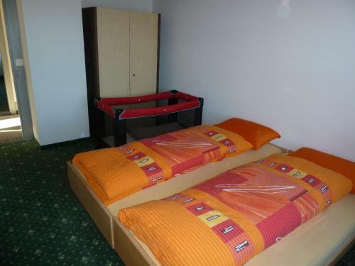 Hostal Pension Hotel Restaurant Sunnmatt