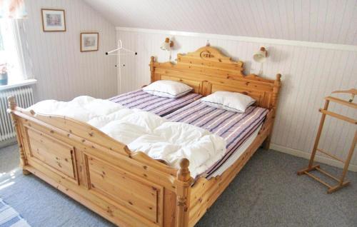 Holiday Home Nyhem Gr�nah�g