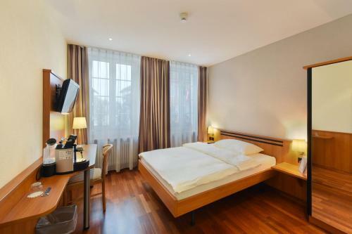 Hotel Amadeo