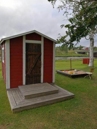 Sangis Motell Och Camping