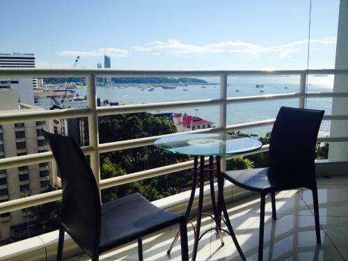 Aparthotel View Talay 6 Pattaya Beach Condominium By Honey