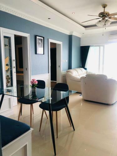 Aparthotel View Talay 6 Pattaya Beach Condominium By Honey