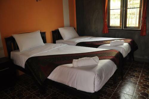 Hotel Chiang Rai Khuakrae Resort