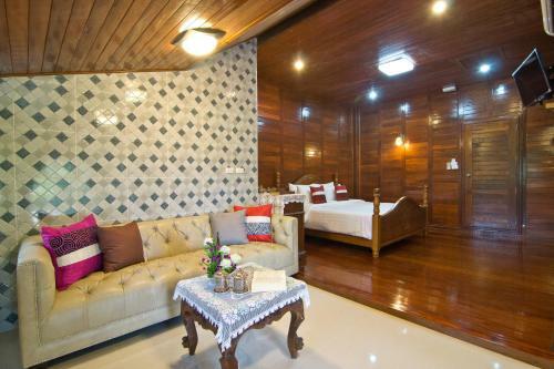 Hotel Bueng Bua Thong Resort
