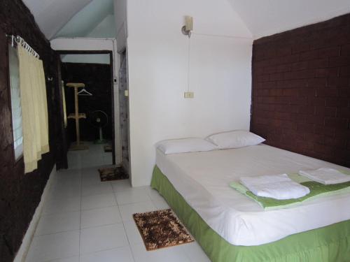 Hotel Pine Bungalow Krabi