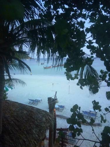 Hostal Davy Jones Locker Hotel