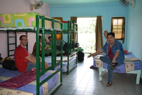 Hostal Jay Guesthoues And Restaurant