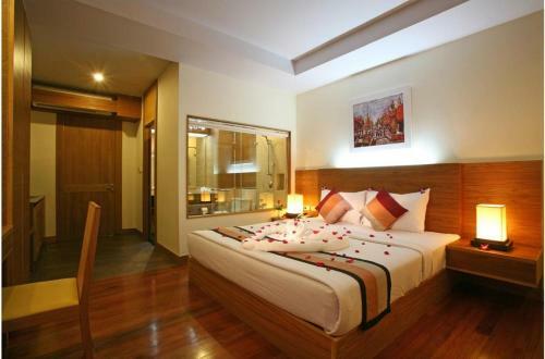 Baan Saikao Plaza Hotel & Service Apartment