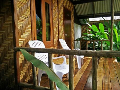 Hostal Khao Sok Cabana Resort