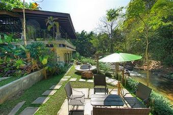 Hotel At Nata Chiangmai Chic Jungle