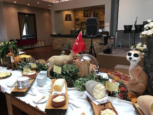 Riva's Club Hotel