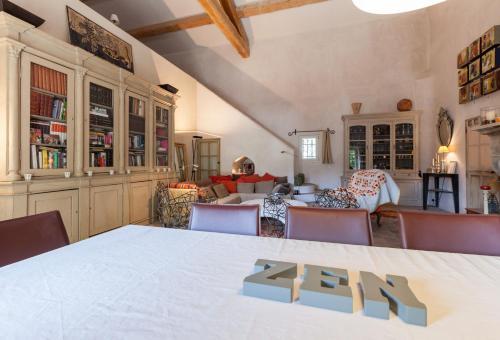 Bed & Breakfast La Louvi�re Des Bruy�res