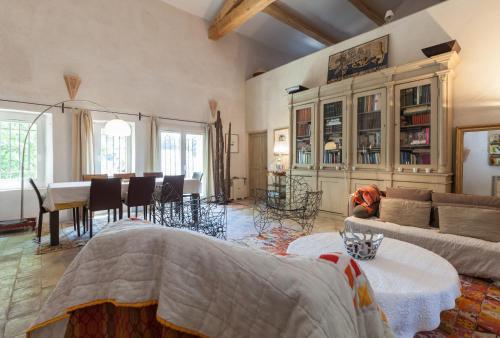 Bed & Breakfast La Louvi�re Des Bruy�res
