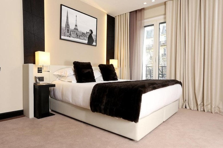 Hotel Elys�es Paris