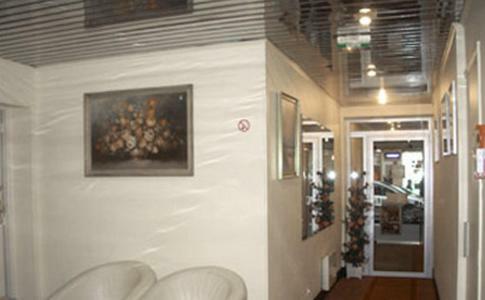 Avenir Hotel
