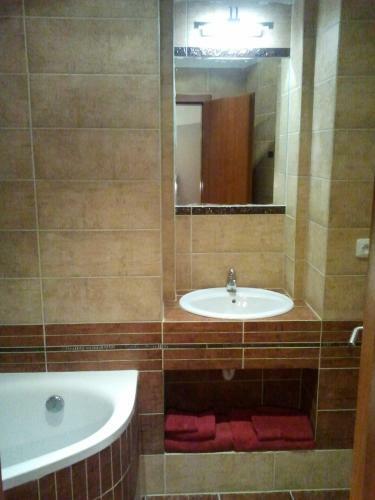 Hostal Saraya Wellness & Penzion