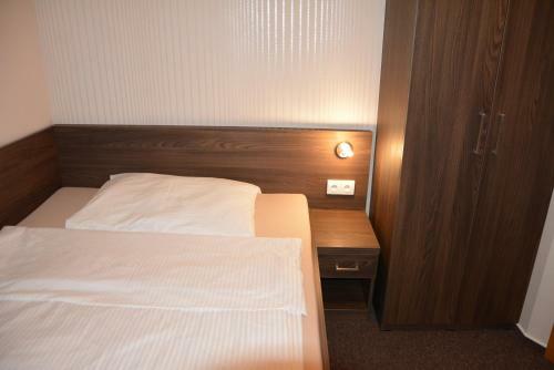 Hostal Almond