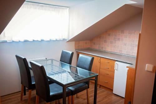 Hostal Almond