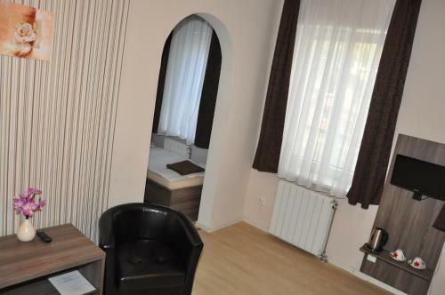 Hostal Almond