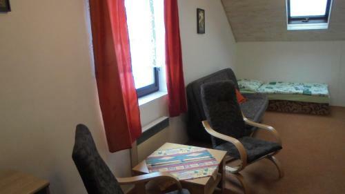 Hostal Pension Nola