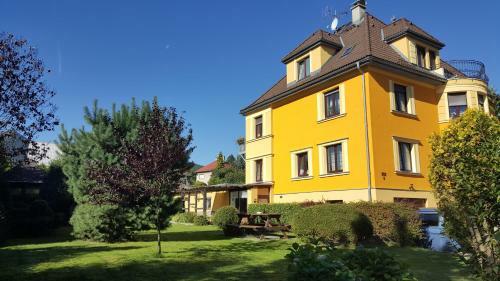 Aparthotel Penzion Medovil