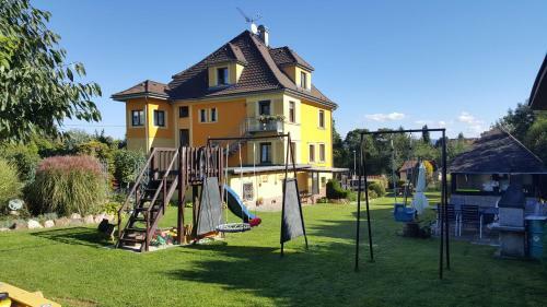 Aparthotel Penzion Medovil