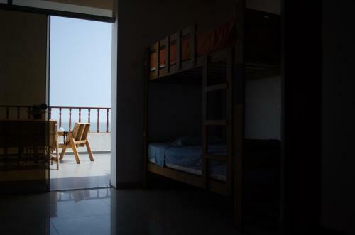 Hostal Frogs Chillhouse Hostel