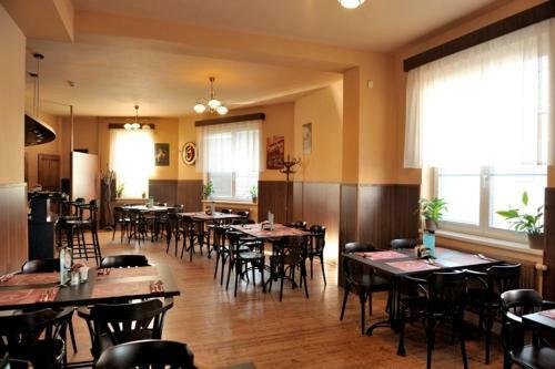 Hostal Penzion ?enk Pardubice