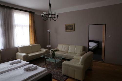 Hotel Zlat� ?tika