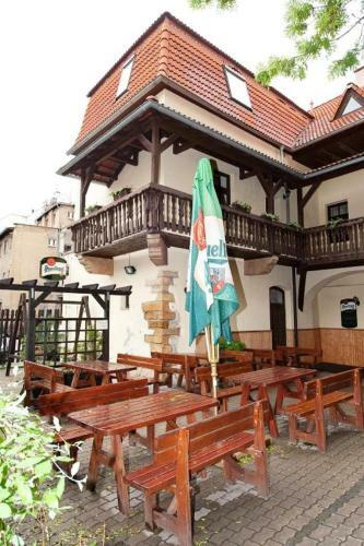 Hotel U Dvou Medv�dk?
