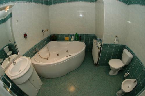 Hotel A Penzion Na Hradb�ch