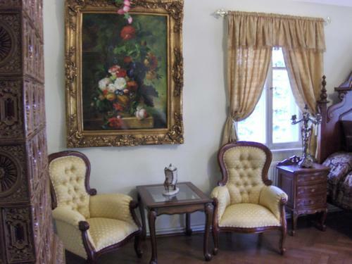 Hostal Romantic Chateau Krasna Lipa