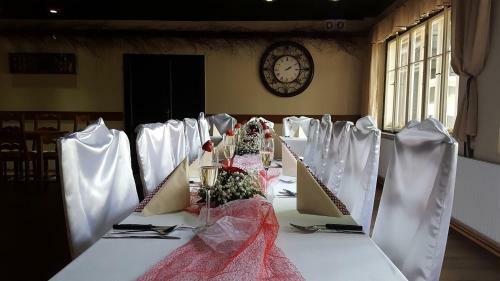 Hostal Penzion Dymn�k