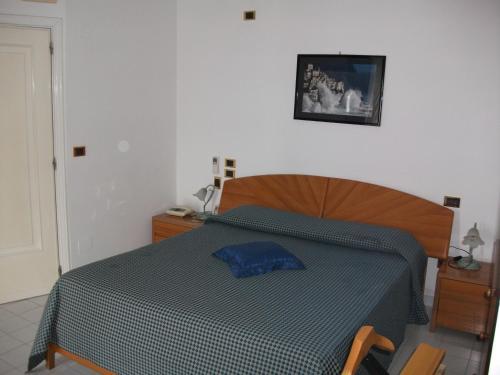 Hostal Holidays Baia D'amalfi