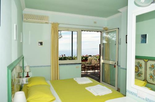Alle Ginestre Capri B&B