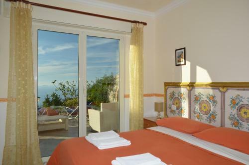 Alle Ginestre Capri B&B