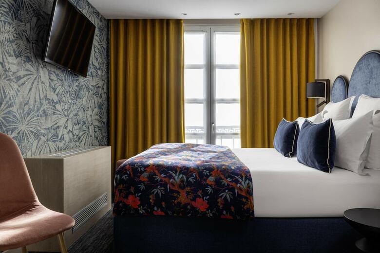 Hotel Best Western Premier Le Carre Folies Opera