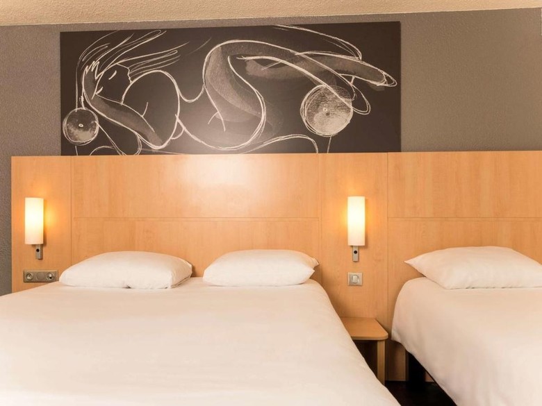 Hotel Ibis Paris Brancion Parc Des Expositions