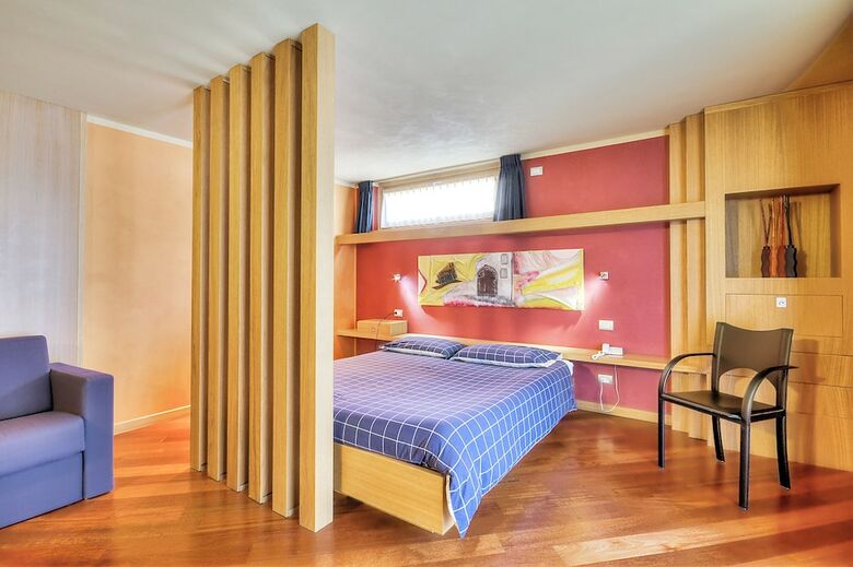 Meuble Hotel Ambrosini