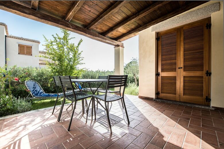 Aparthotel Borgo Degli Ulivi