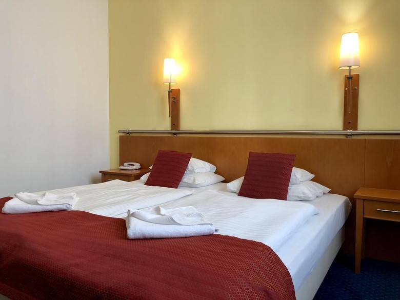 Hotel Veritas