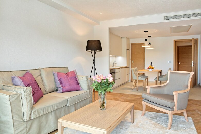Hotel More