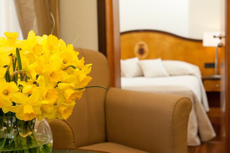 Hotel More