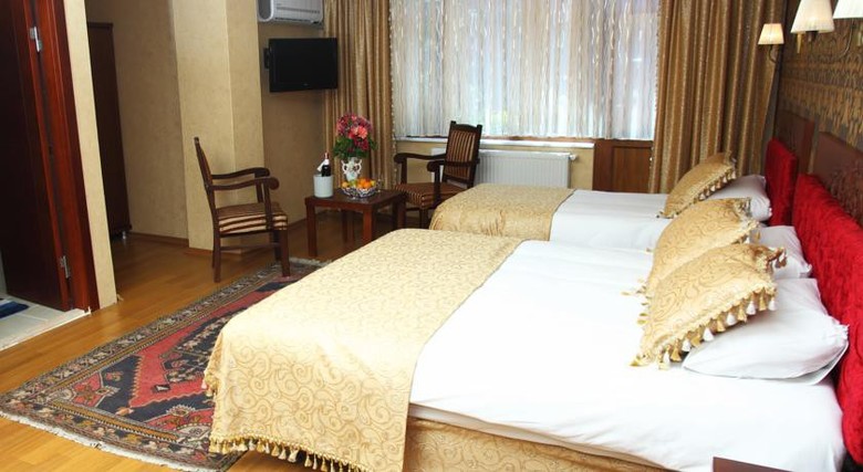 Hotel Legend