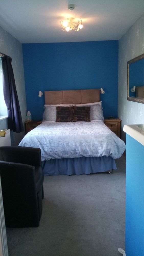 Hostal Moonraker House