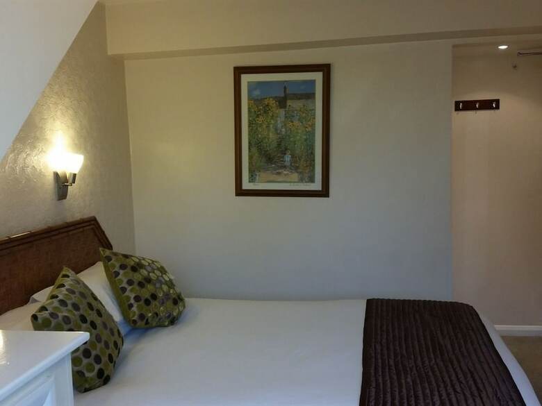 Hostal Penryn Guest House