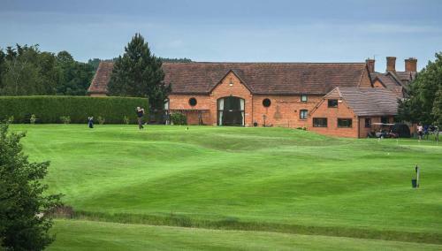 Ingon Manor Hotel Golf & Country Club